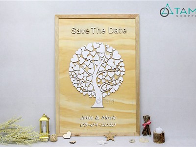 Tranh ký tên đám cưới bằng gỗ Cây tim Save the date 65x45cm W-TRANH-17